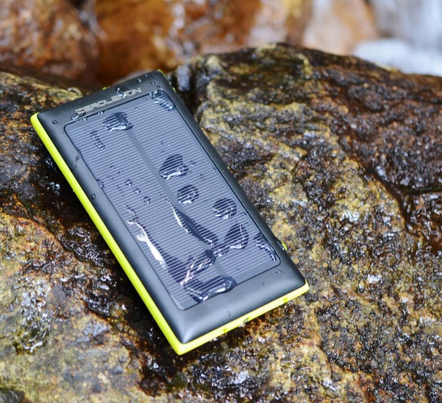 Solar Powered 10,000 mAh Battery Charger