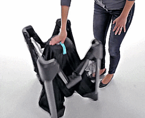 4Moms Breeze: Pack 'n Play That Takes 2 Seconds To Setup and Disassemble