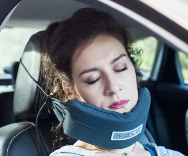 NodPod: A Face Hammock For Stabilizing Your Head While Traveling