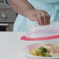 Plate Toppers: Leftover Suction Cover Gives Air-Tight Seal On Your Plate