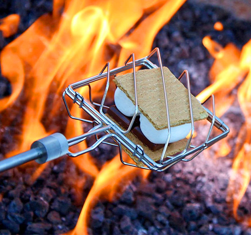 Grubstick Lets You Cook Anything Over a Campfire