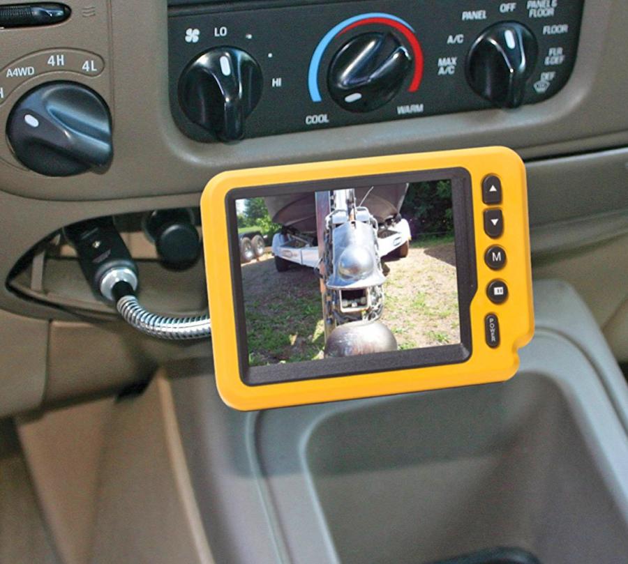 This Wireless Backup Camera Helps You Perfectly Line Up Your Trailer Hitch