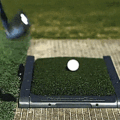 Divot Simulating Golf Mat Helps Practice On Natural Turf
