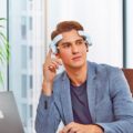 This Head-Mounted Robot Will Automatically Massage Your Head and Neck