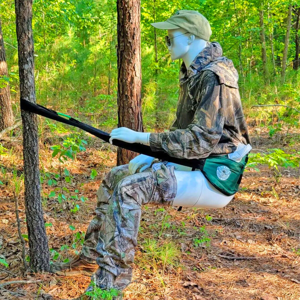 The Crapstrap Is a Tree Pooping Strap That'll Help You Poo In Nature Hands-Free