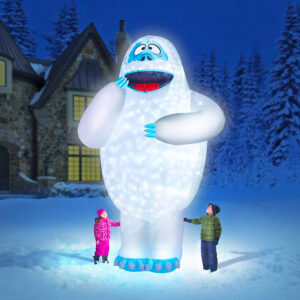 This Giant 15 Foot Inflatable Abominable Snowman Is The Ultimate Winter Yard Decoration