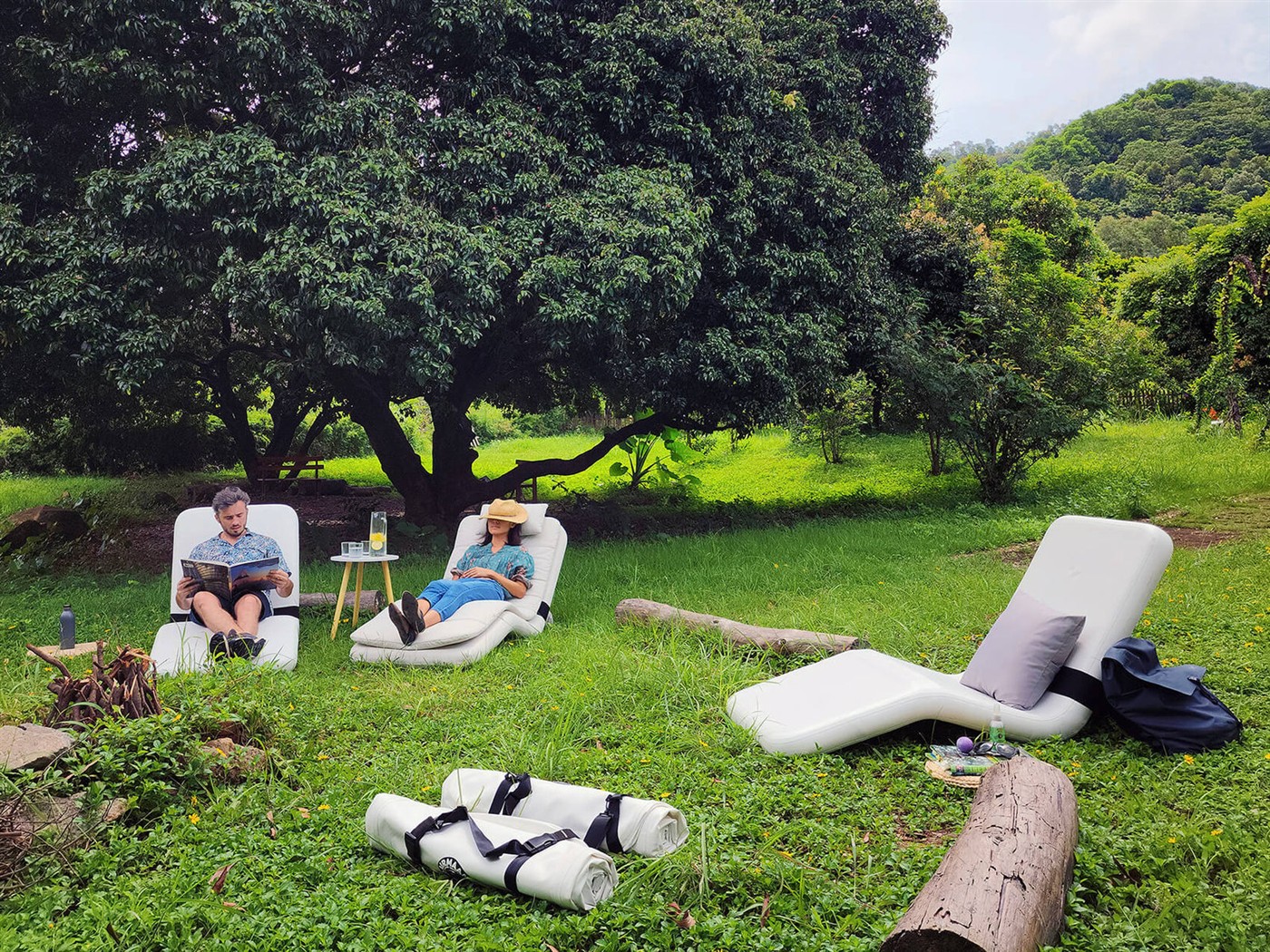 Airmaan inflatable chaise lounge outdoor furniture