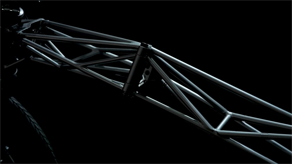 Detail of the Tetra folding bike tubular frame structure
