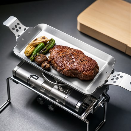 Compact modular grill plate with steak and removable handles
