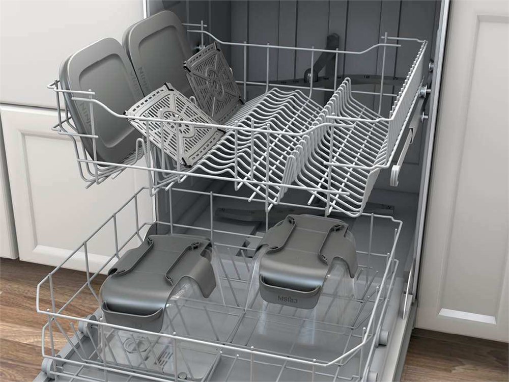 Ninja CRISPi DualZone dishwasher-safe cleanup feature