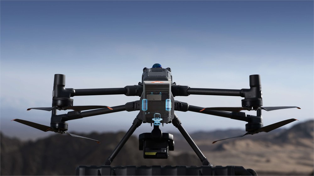 Rear view of the Matrice 400 carrying the AP100 drone parachute