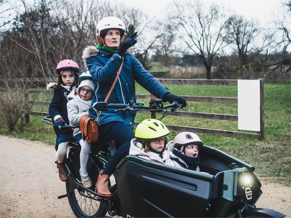 Galian Le Formidable electric cargo bike configured for multiple passengers