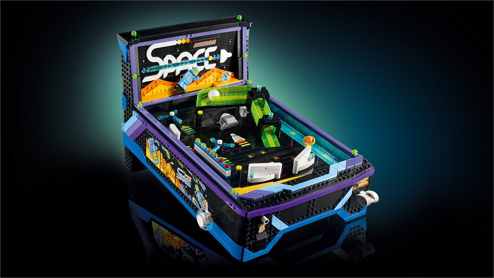 Main product view of the LEGO Icons Arcade Pinball Machine with launcher and flippers