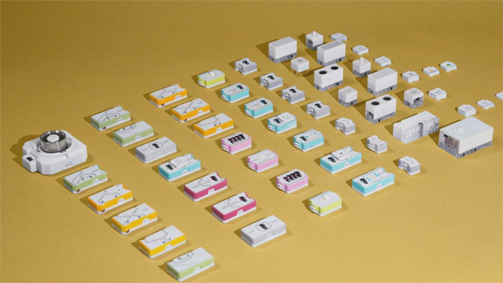 CODEE magnetic coding blocks arranged with controller and instruction pieces