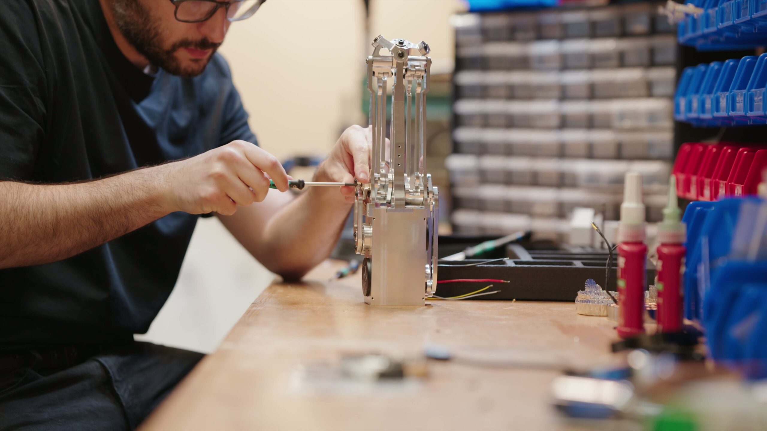Isaac 1 home robot design and internal hardware process