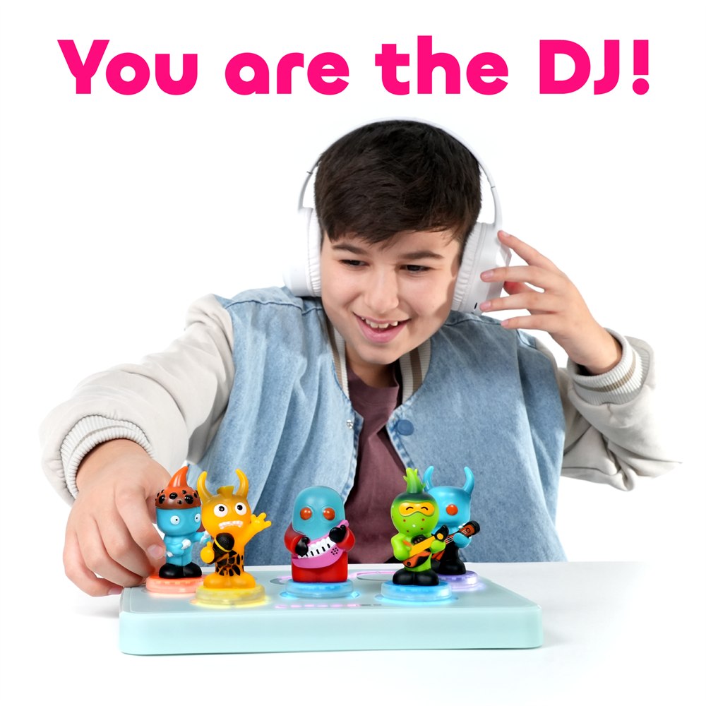 A child using the Loops Lab stage with Lax Funkers figurines