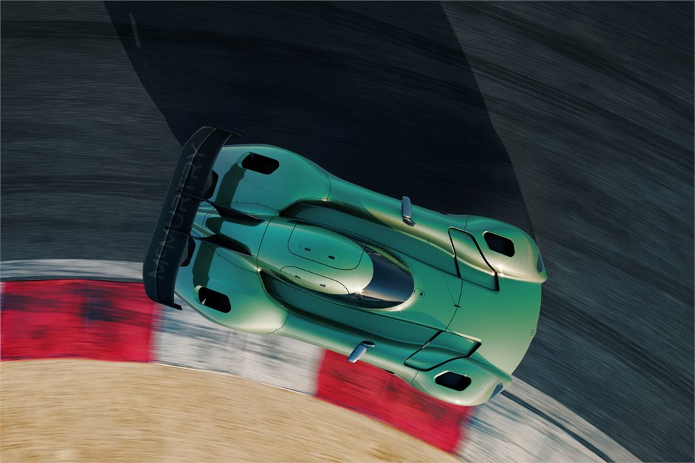 Overhead track view of the McMurtry Spéirling PURE
