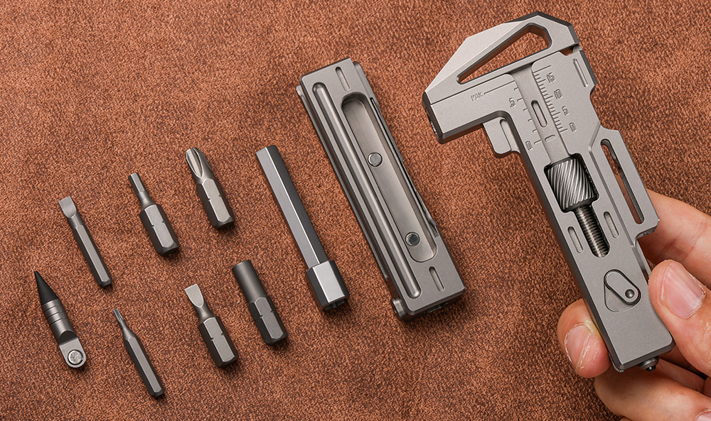OmniPro Wrench 3.0 with compact bit accessories and sleeve