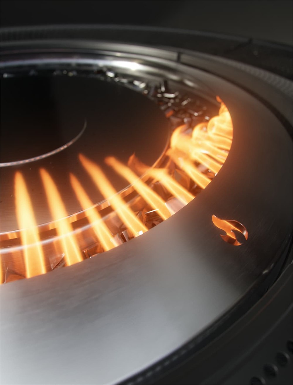 Detailed flame and burner ring on the Solo Stove Infinity Flame propane fire pit