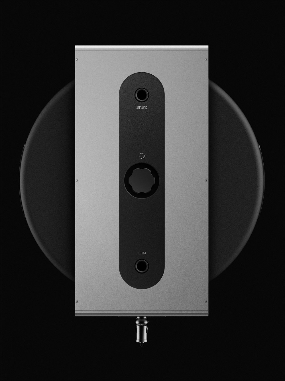 Rear and connection detail view of the Superheat H1C