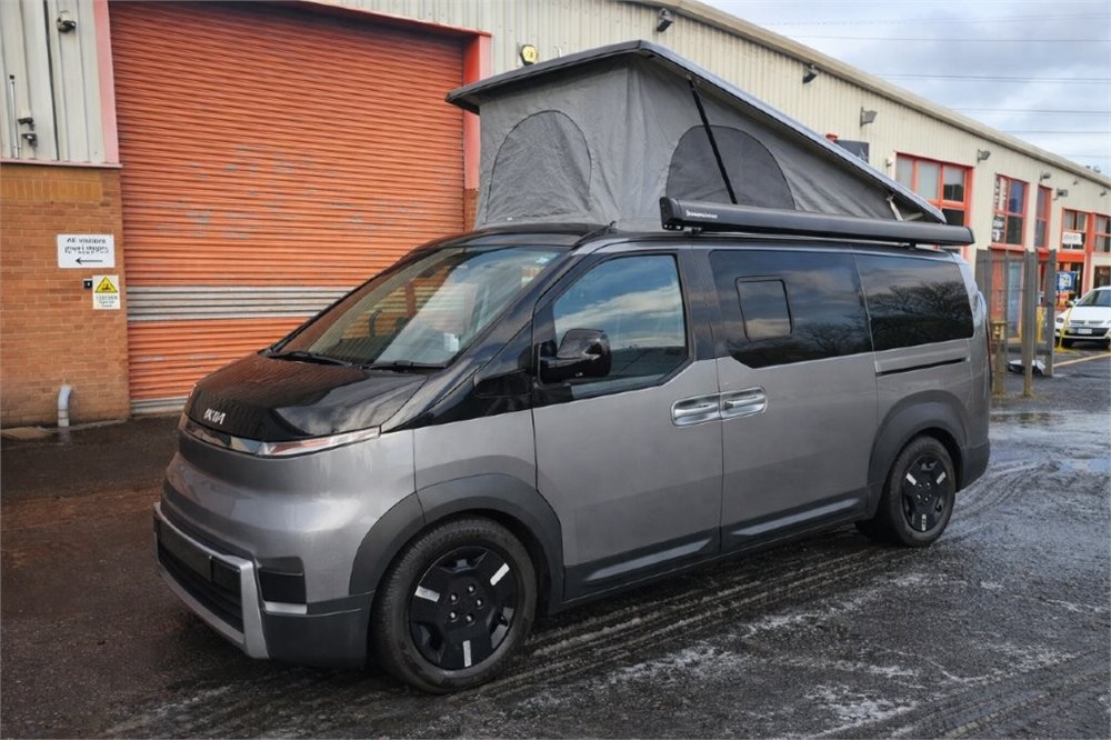 Wellhouse Kia PV5 electric campervan with raised pop-top roof