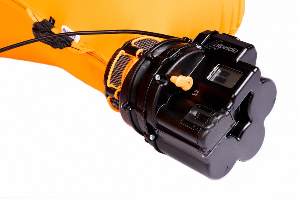Alpride E2 compressor and airbag detail