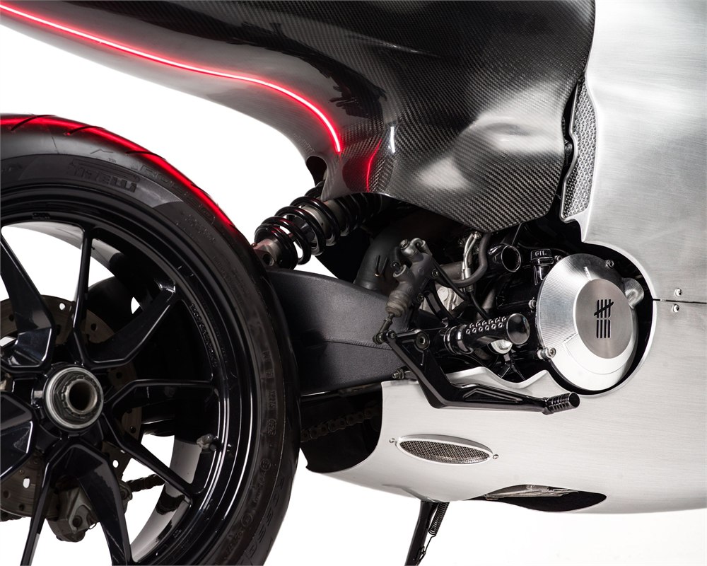 Bandit9 Ducati 821 rear lighting and carbon fiber body detail