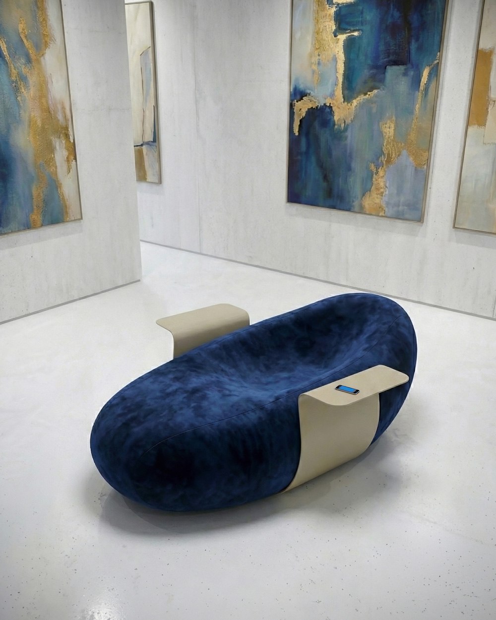 Side view of the Fagiolo sculptural lounge chair with integrated resting surface