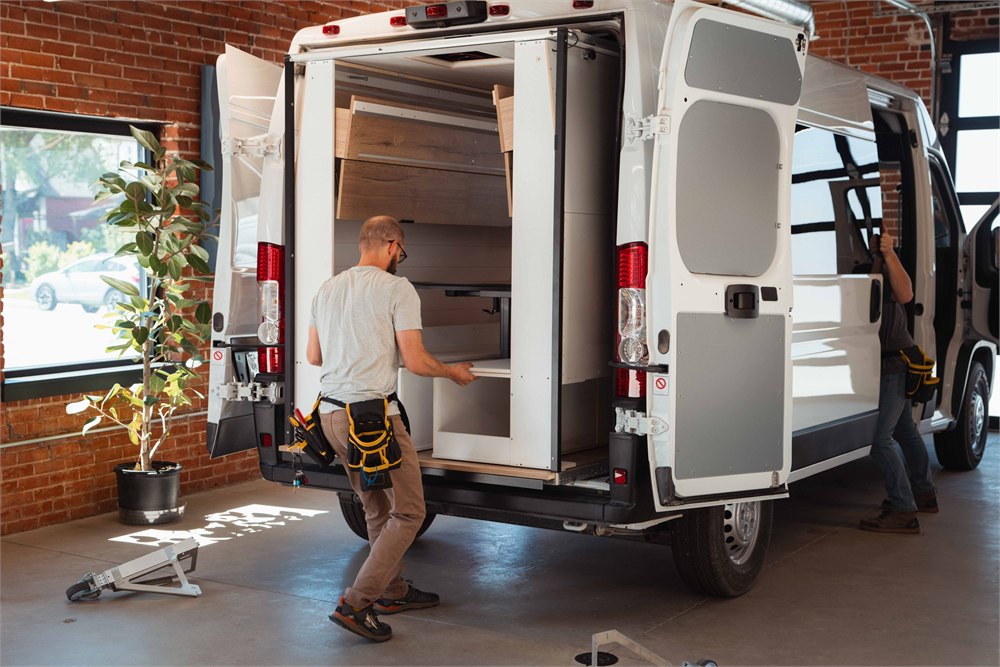 Hunker Pod removable campervan system official product photo 7