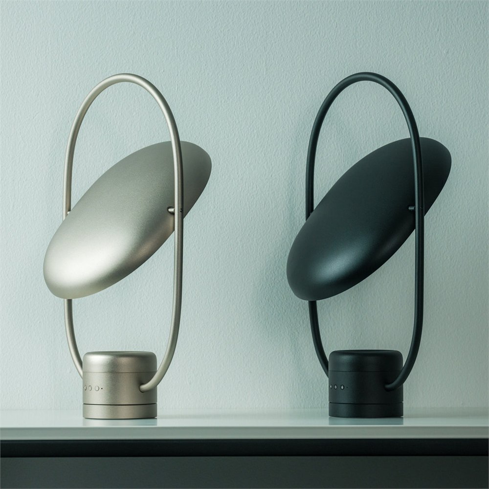 Silver and black SOL Style luminous mirror diffuser colorways