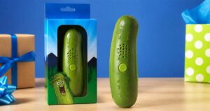 Archie McPhee Yodeling Pickle electronic novelty toy