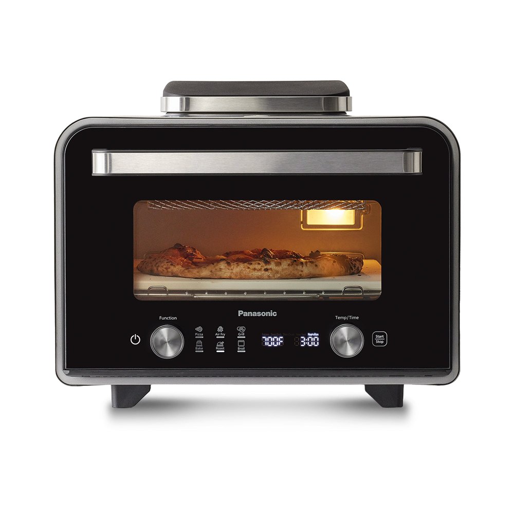 Panasonic FlashXpress Indoor Pizza Oven Plus with pizza inside