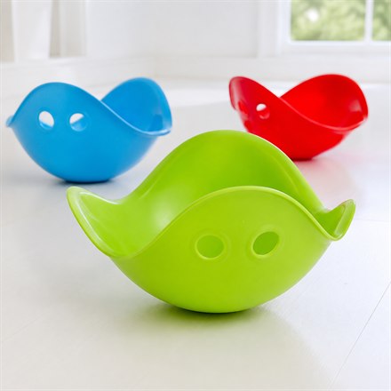 This Open-Ended Spinning Shell Toy Lets Kids Rock, Scoop, and Pretend