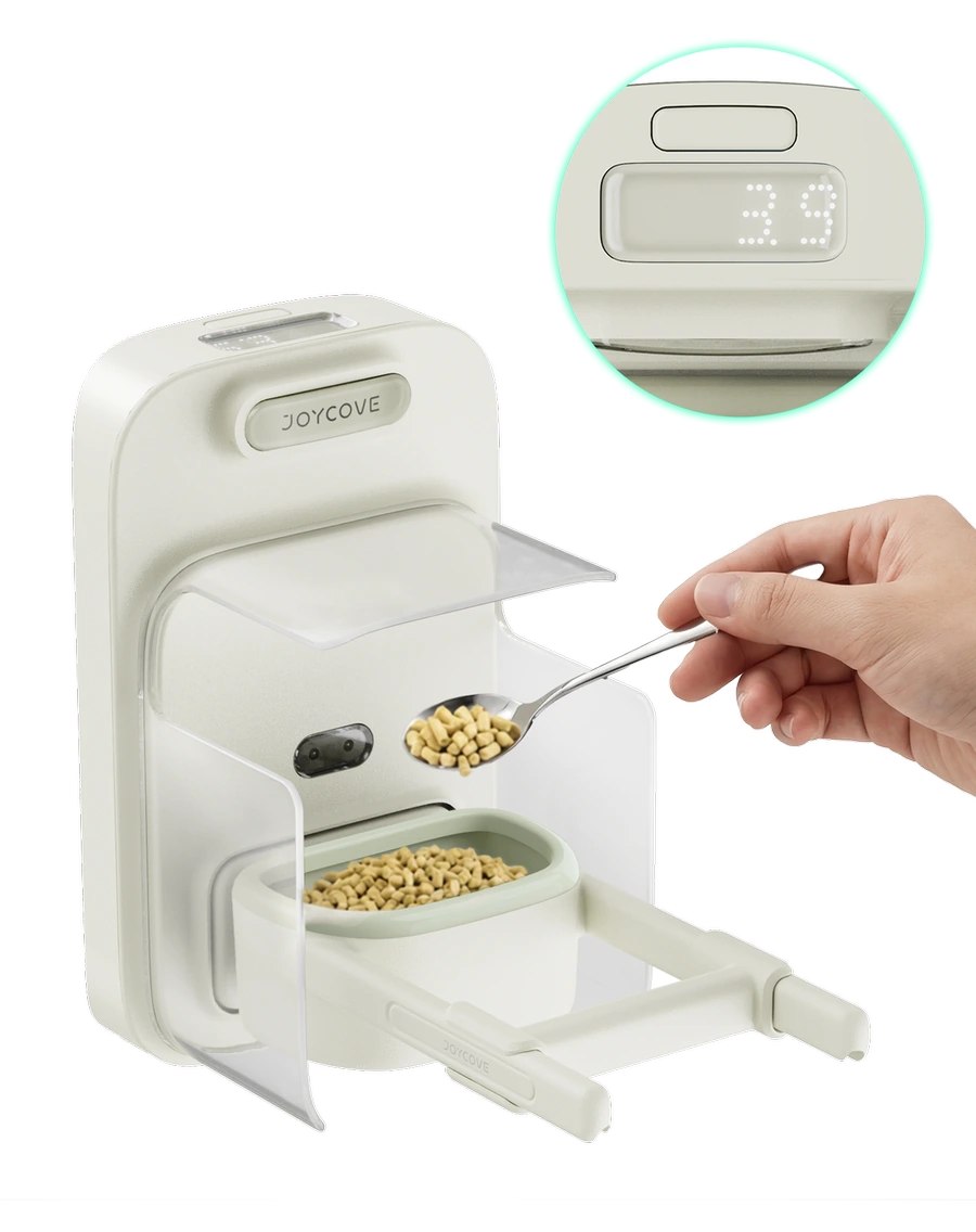 Food added to the bird bowl with an on-device weight display