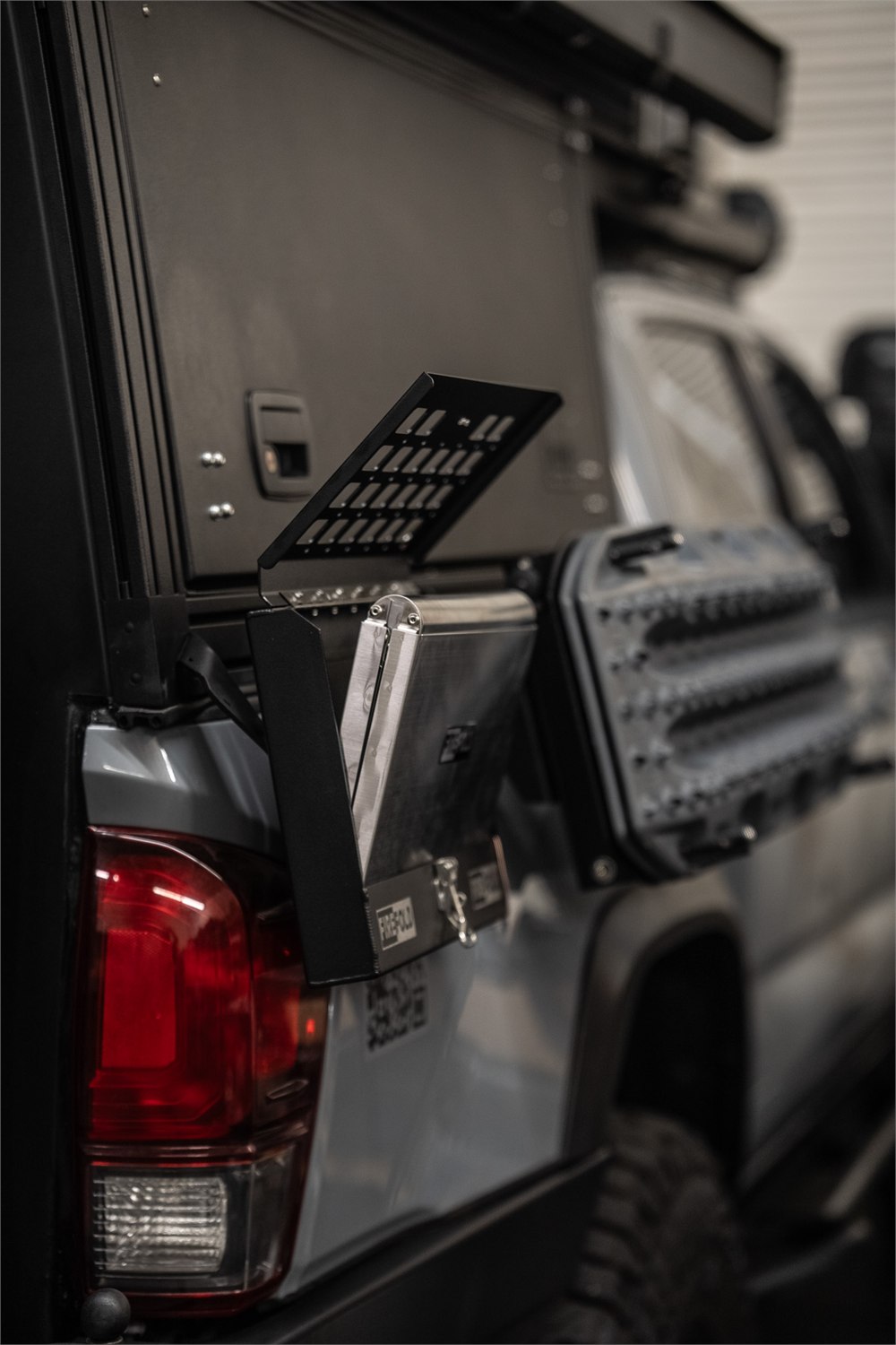 RTE FireFold mounted flat on an overlanding vehicle panel