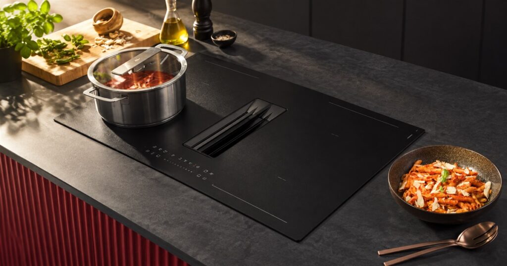 AEG induction hob with OnePot Pasta pot