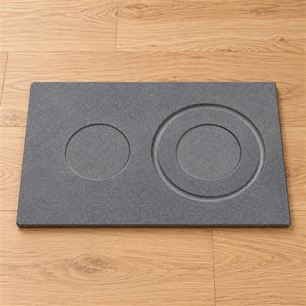 This Stone Dog Bowl Mat Absorbs Splashes From Messy Drinkers