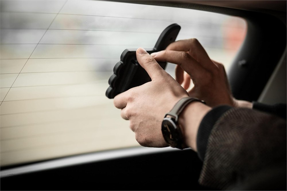 Mounting the FLIK hand light inside a rear window