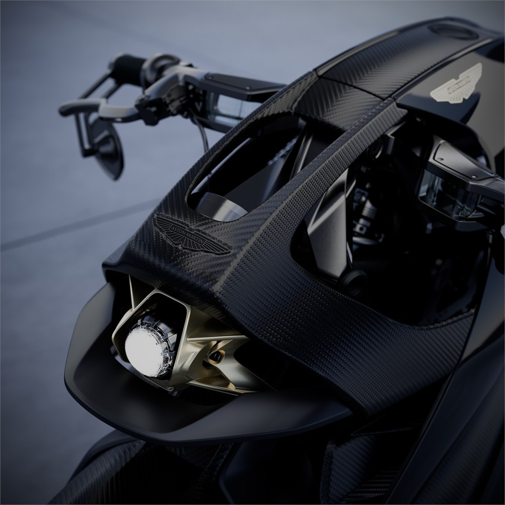 AMB 002 front headlamp and carbon-fiber fairing