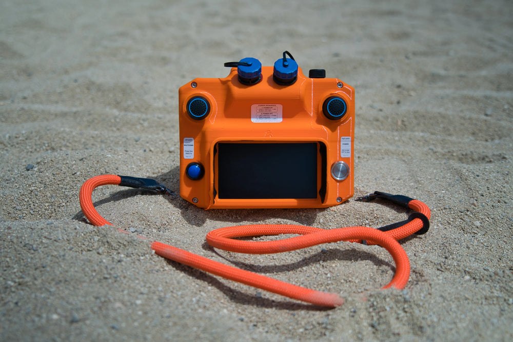 Dedicated underwater drone controller with screen and joysticks