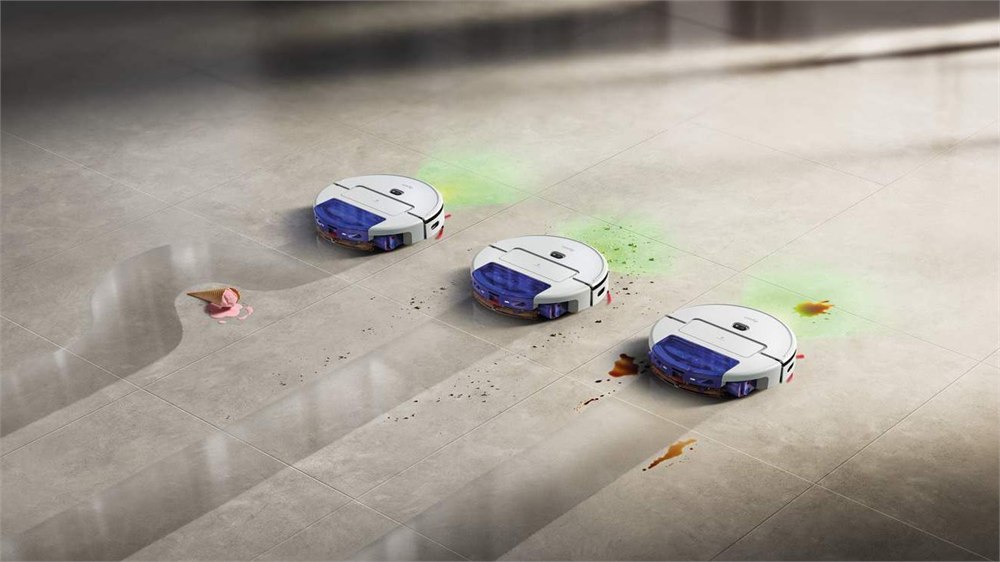 Dyson illustration showing three R3 cleaning scenarios