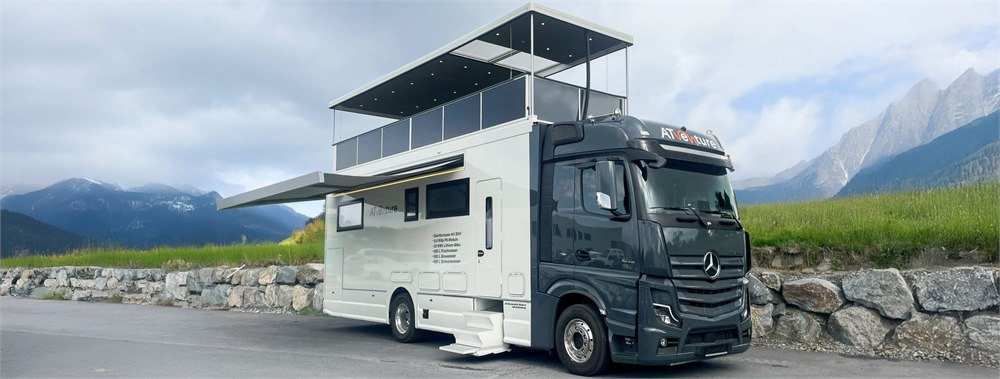ATventure 1070 with optional roof terrace deployed