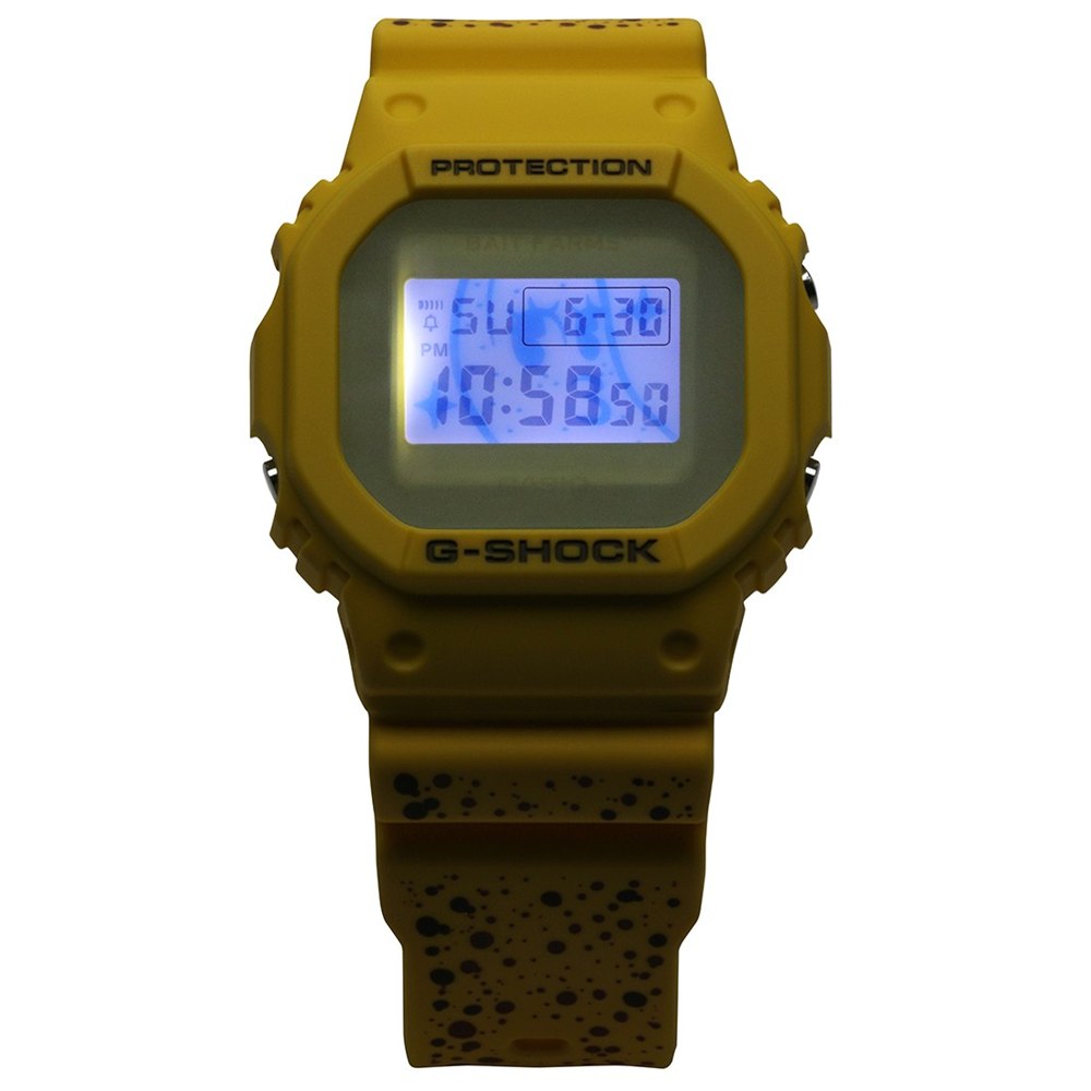 Banana mascot visible in the illuminated watch display