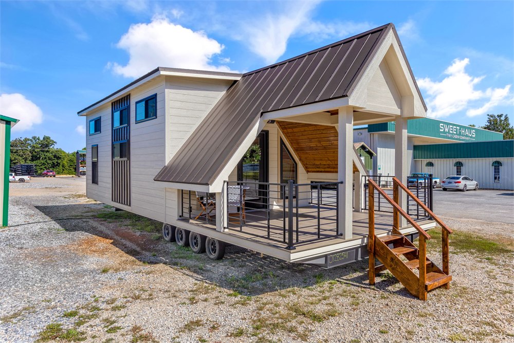 Sweet-Haus Tinde exterior with A-frame-style covered porch