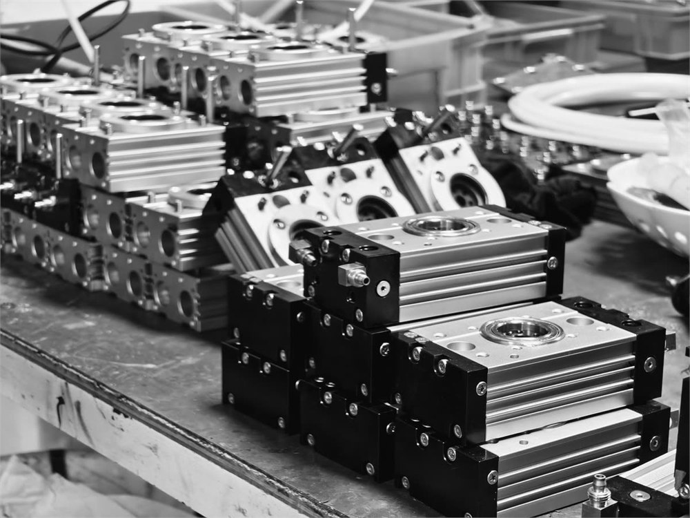 LIVVOLT production components arranged for assembly