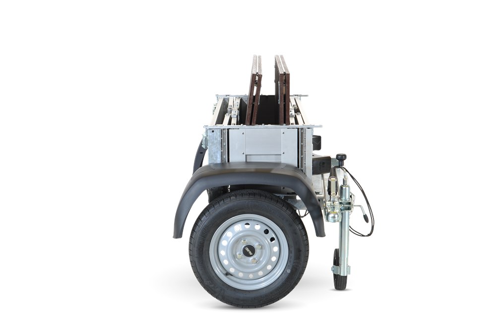 FALTOS trailer folded with its floor panels upright