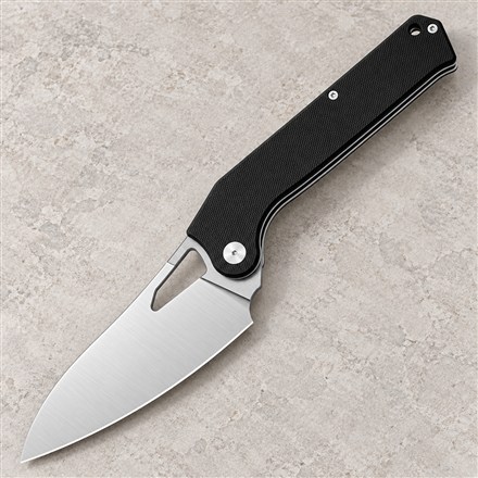 This Folding Chef Knife Packs a Kitchen Blade Into Its Handle