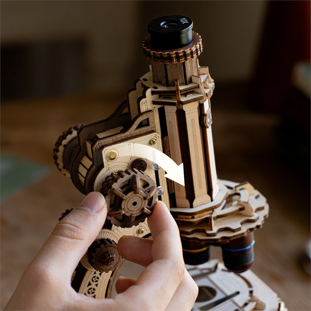 Close view of the microscope focus adjustment